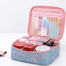 Axooms Large-Capacity Flamingo Travel Makeup Bag for Women, Multicolor Cosmetic Organizer with Multiple Compartments