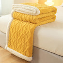 Axooms Fluffy Sherpa Blanket, Warm 200 x 230 cm, Thick Oversized XXL Throw Blanket, Soft Large Fleece Blanket for Sofa, Bed and Couch, Winter Blanket