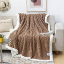 Axooms Fluffy Sherpa Blanket, Warm 200 x 230 cm, Thick Oversized XXL Throw Blanket, Soft Large Fleece Blanket for Sofa, Bed and Couch, Winter Blanket
